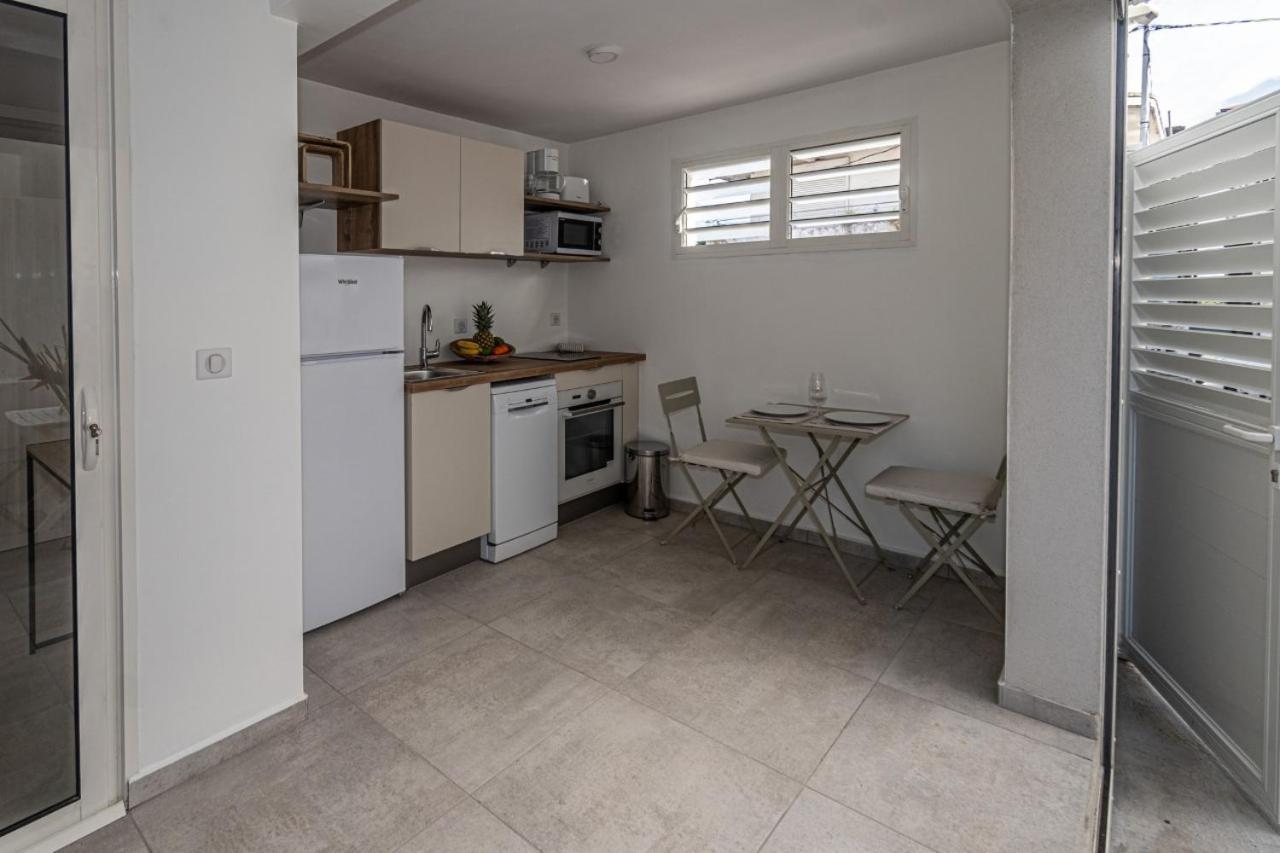 Appartement Ilet Jade à Le Gosier  Extérieur photo