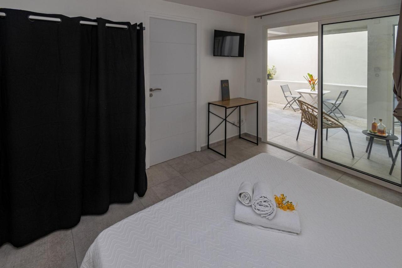 Appartement Ilet Jade à Le Gosier  Extérieur photo