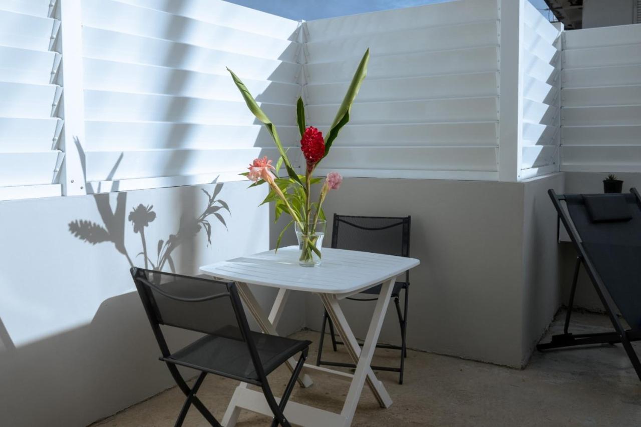 Appartement Ilet Jade à Le Gosier  Extérieur photo